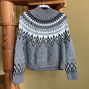 Old Navy Sweater /Top